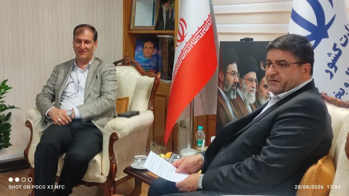 جلسه معاون امور باغبانی و نماینده وزیر جهاد کشاورزی با استاندار چهارمحال و بختیاری